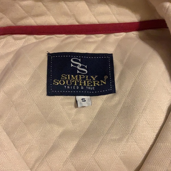 Cream and maroon simply Southern pullover - Picture 3 of 3